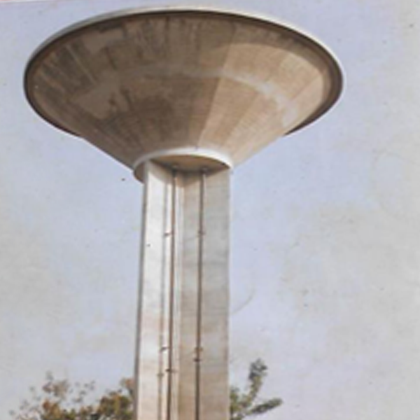 Construction d’un château d’eau à Sinfra