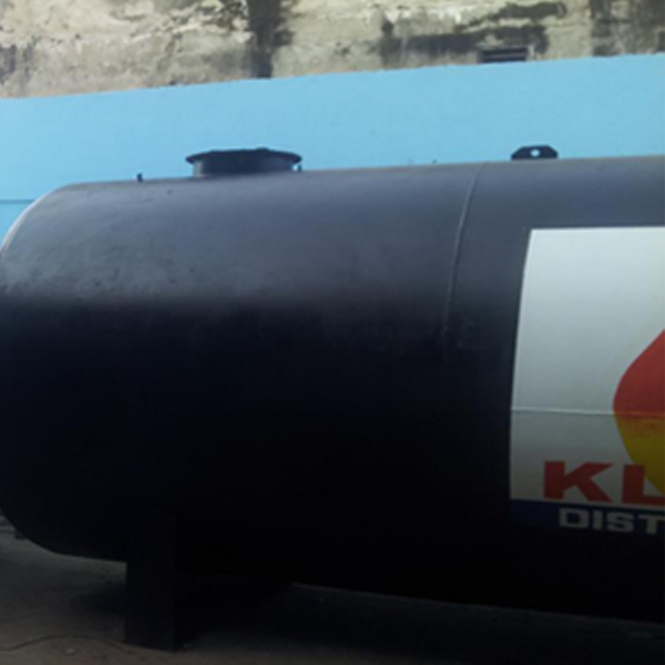 Construction de citernes à la mine d’ITY