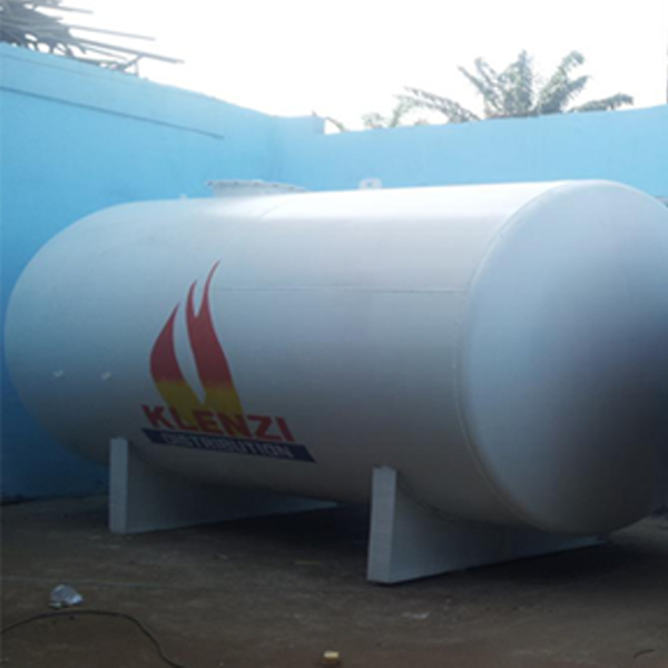 Construction de citernes à la mine d’ITY